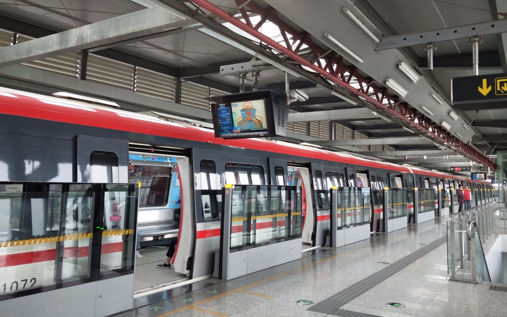 建设国际化语言环境