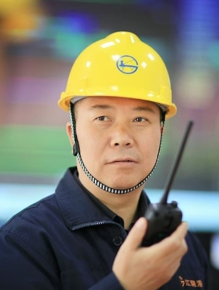 市人大代表华江：为长江经济带综合立体交通走廊串起